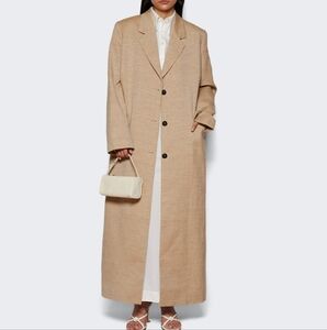 Interior The Jareth Coat In Sable 2